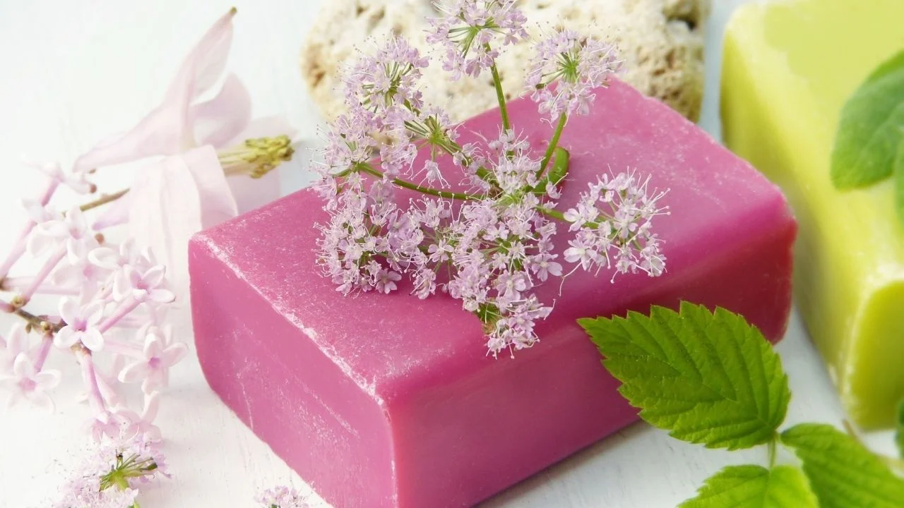 Jabón de glicerina: para qué sirve y cuáles son sus beneficios - Consejos  de salud y belleza para cuidarteConsejos de salud y belleza para cuidarte