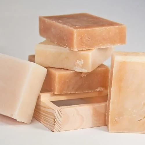 Mejora la salud de tu piel mixta con jabones naturales de calidad 2 Foto de jabones naturales.